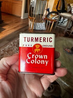 Vintage Tin — 1956